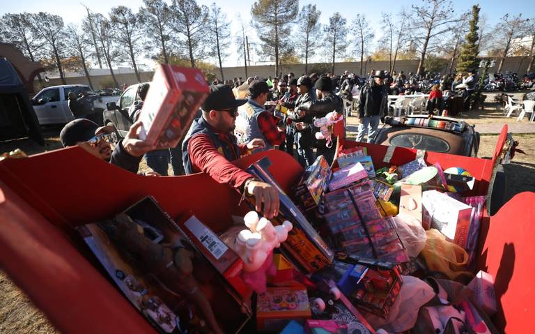 Motociclistas realizan “Rodada Anual Clásica Juguetón de Renegados”