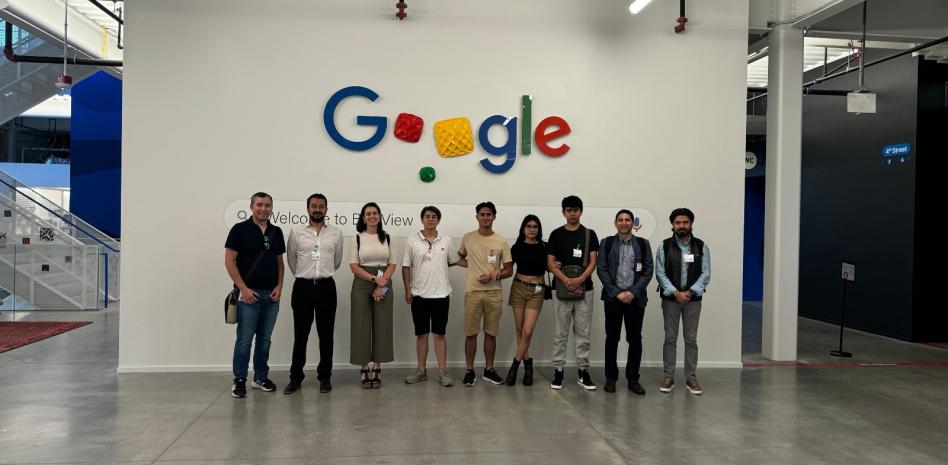 Premian a estudiantes de la BUAP con visita a Silicon Valley