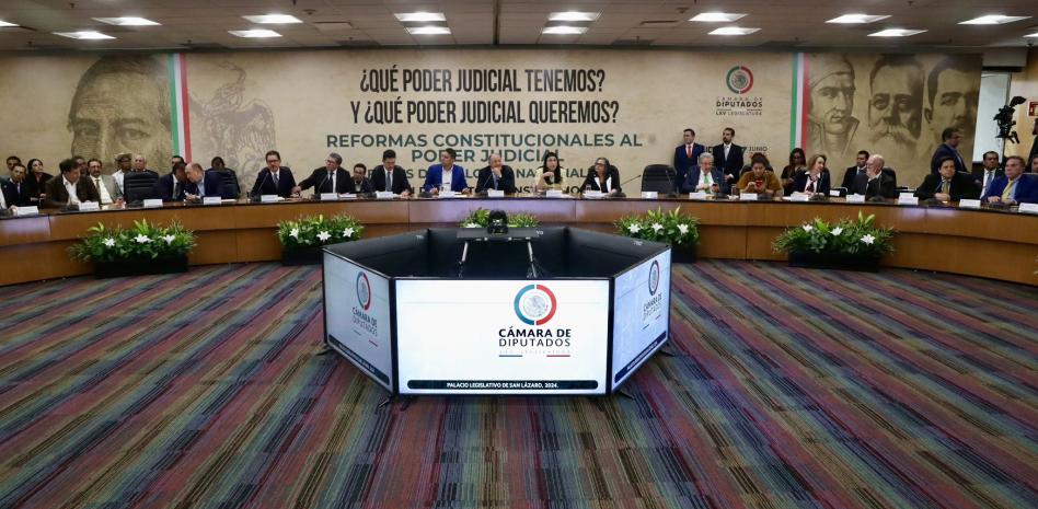 Se quejan abogados de empresas de haber sido excluidos de foros por reforma al PJF