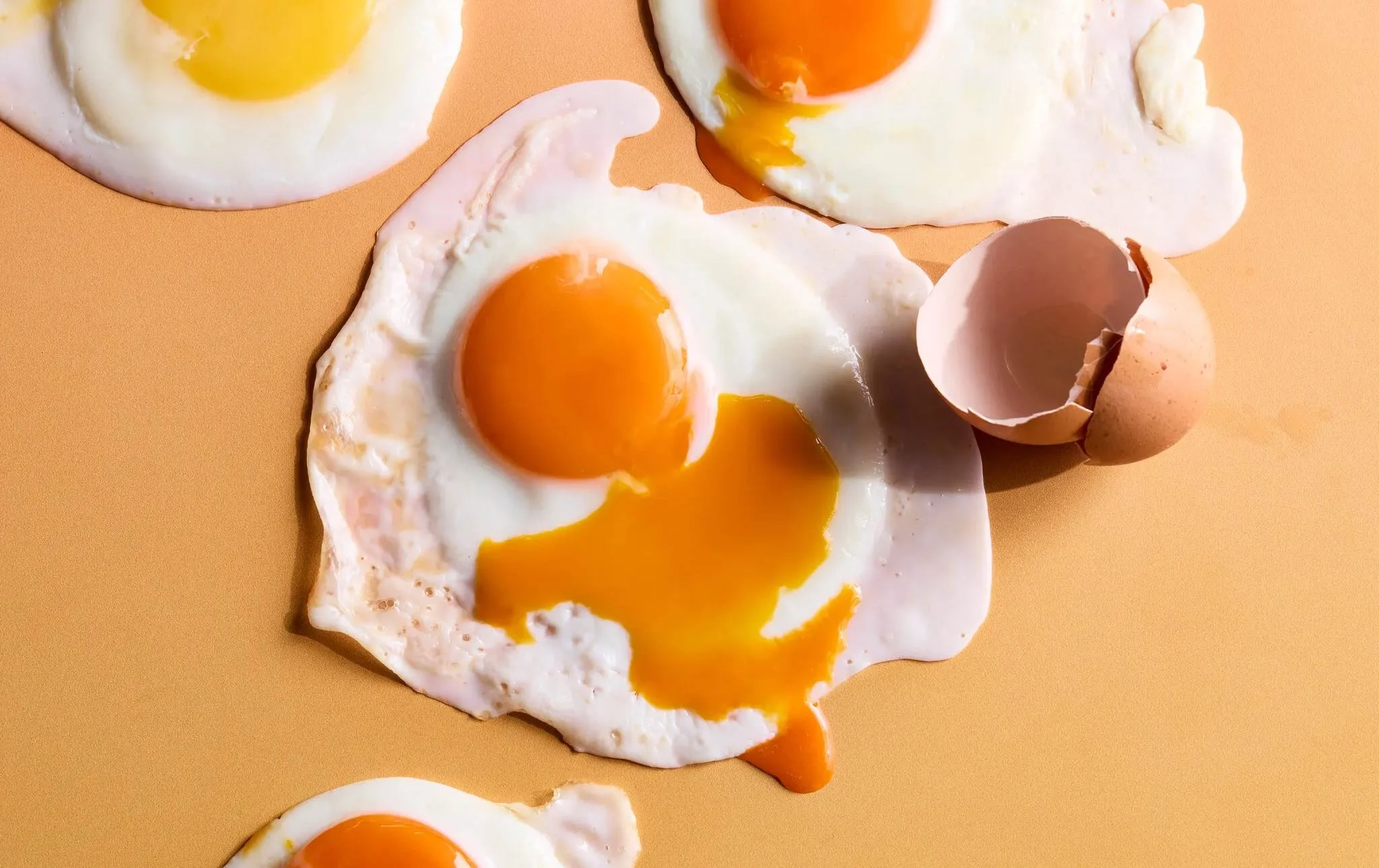 Hay un brote de salmonela. ¿Son seguros los huevos líquidos?